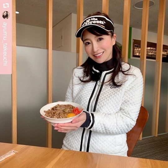 the GolfTVK 毎週日曜22時30分〜MCの竹内渉ちゃんが着こなすキスオンザグリーン新作ライン 😊💕